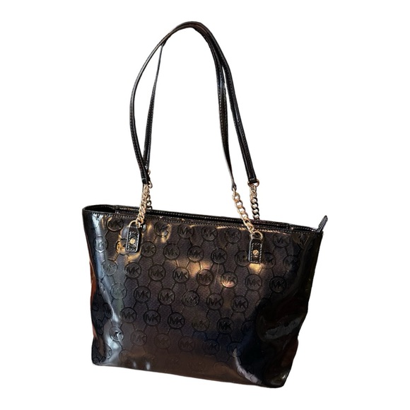 Michael Kors Black Patent Leather Purse Handbag - Gold Chain Straps. - Picture 9 of 15